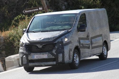 Новий Renault Trafic/Opel Vivaro 2014-2015 року 1