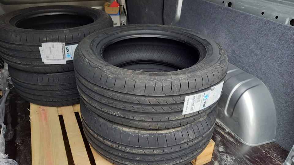 Debica Presto UHP 2 225/55 R17 101Y XL FP 1