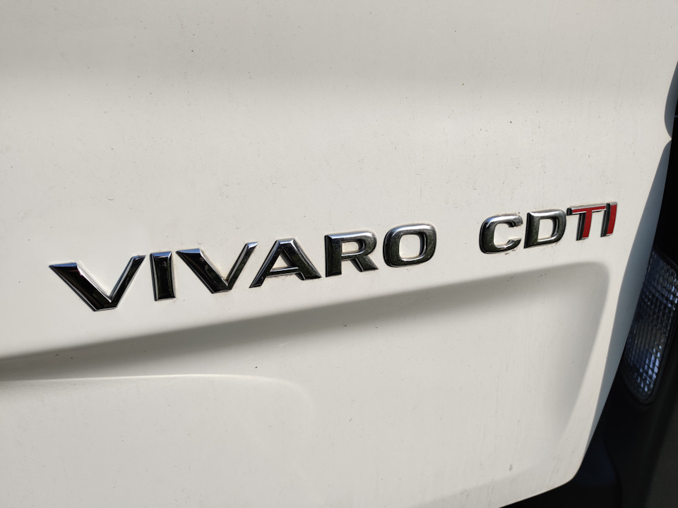 V-vivaro). 2