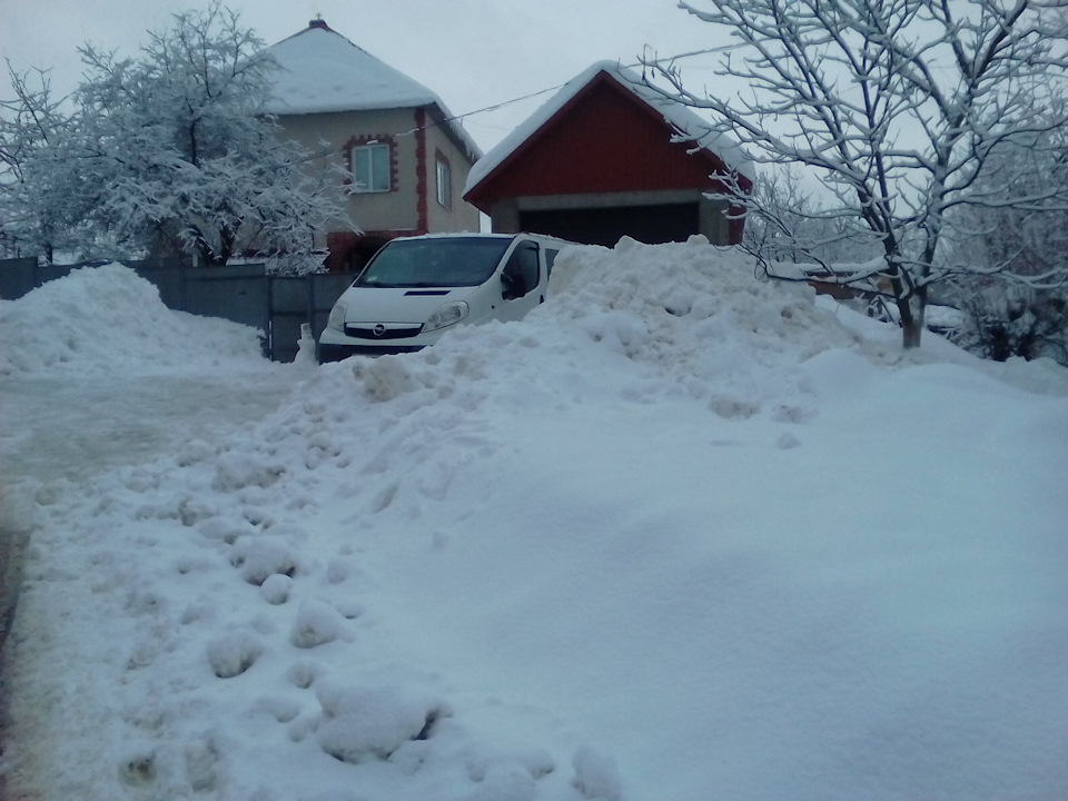 Сніг у Карпатах 1