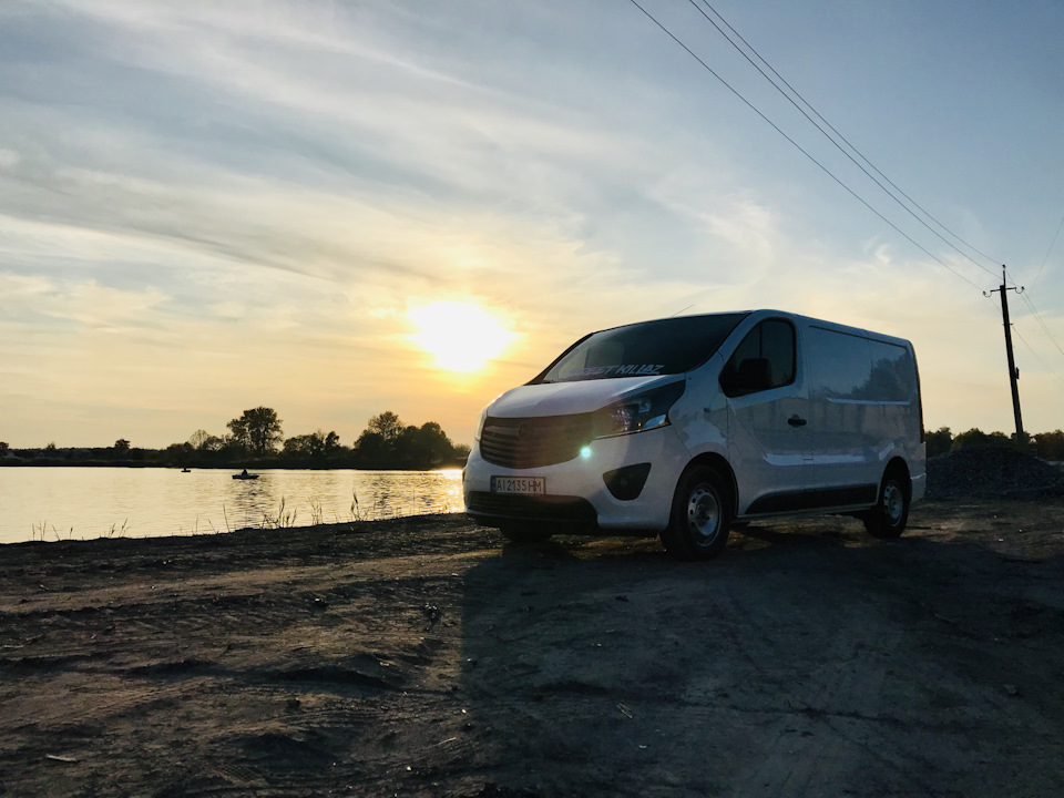 Шукаю 2Din магнітолу на Opel Vivaro 1