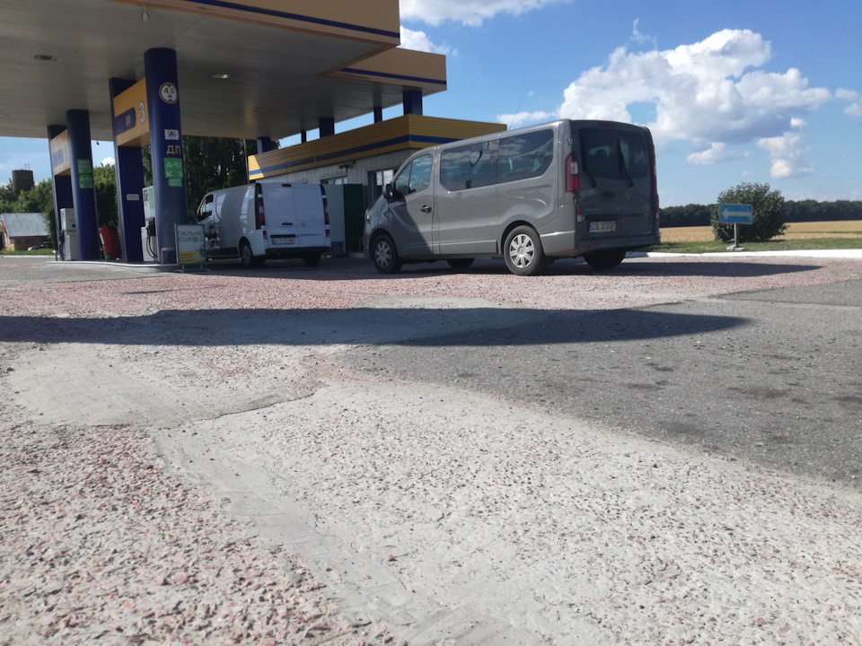 Opel Vivaro 103kw Original Passenger 3