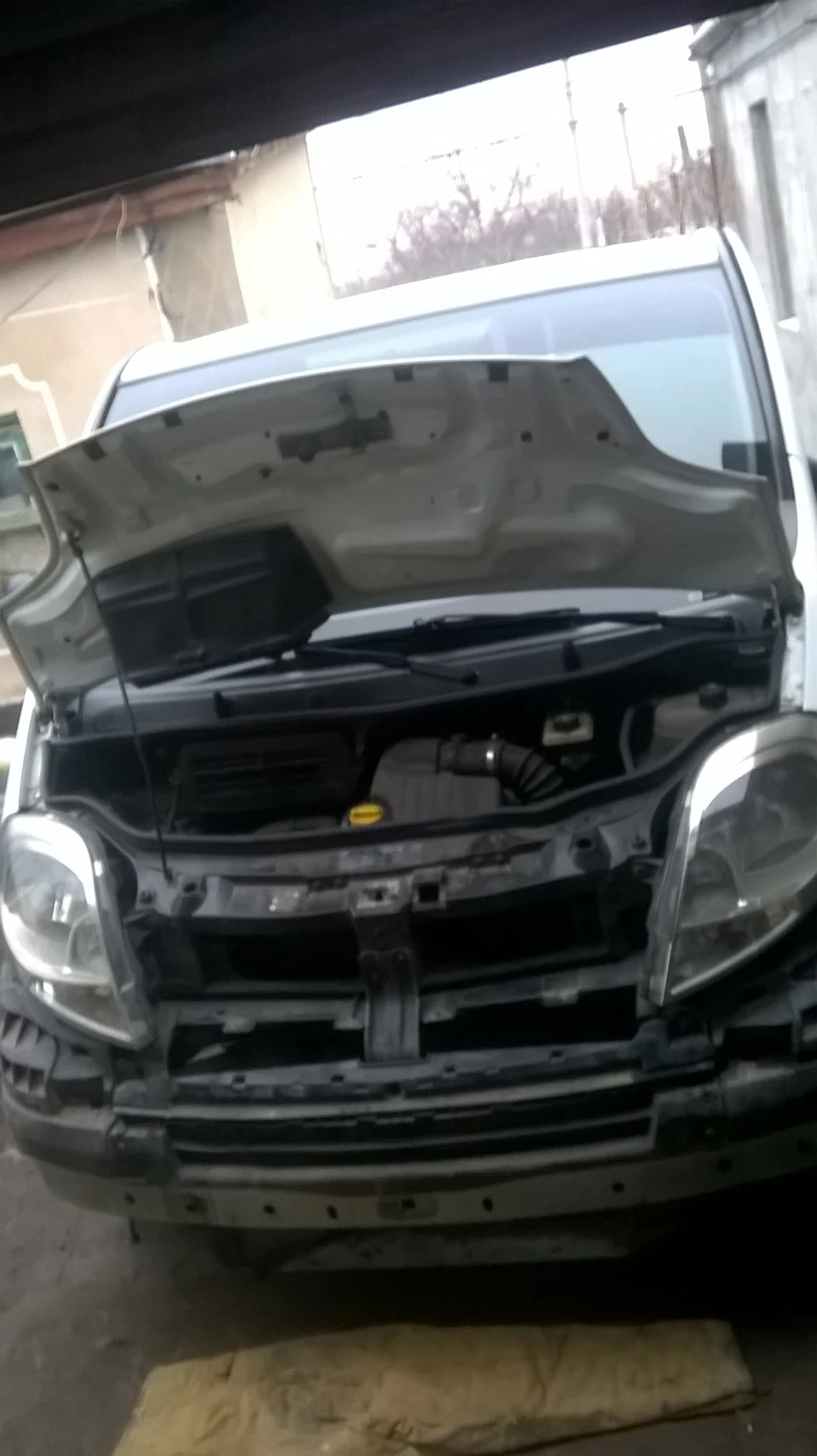зустріч з каменем у кучугурі взимку на дорозі в м.Вознесенськ на вул.Євгенії Бош(((
