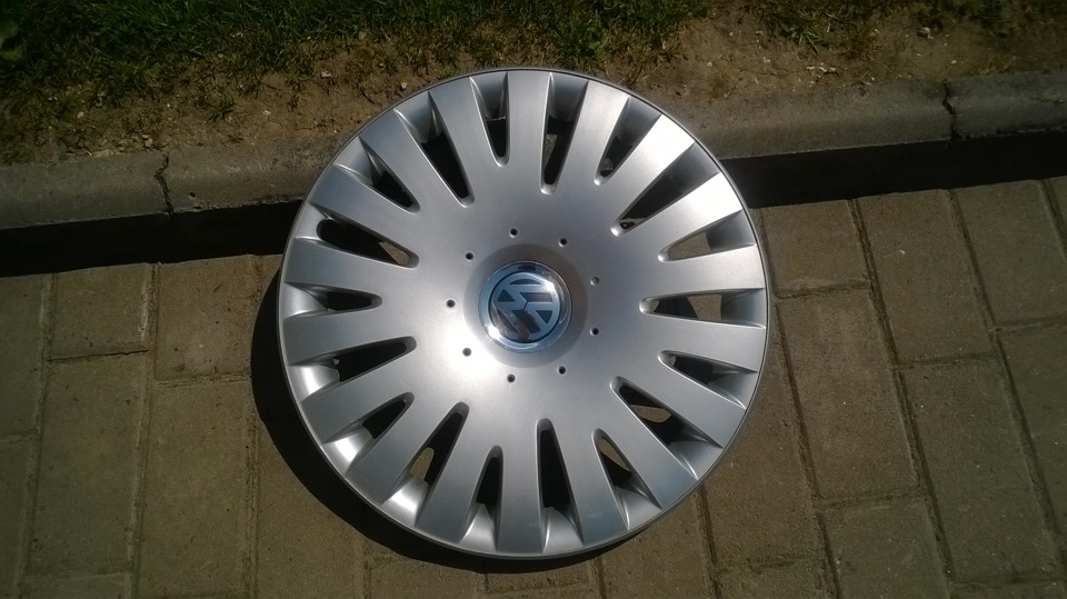 Продам ковпак vw 16 1