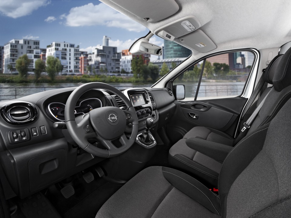 Чекатимемо на Vivaro 2014 і під тюнінг 2