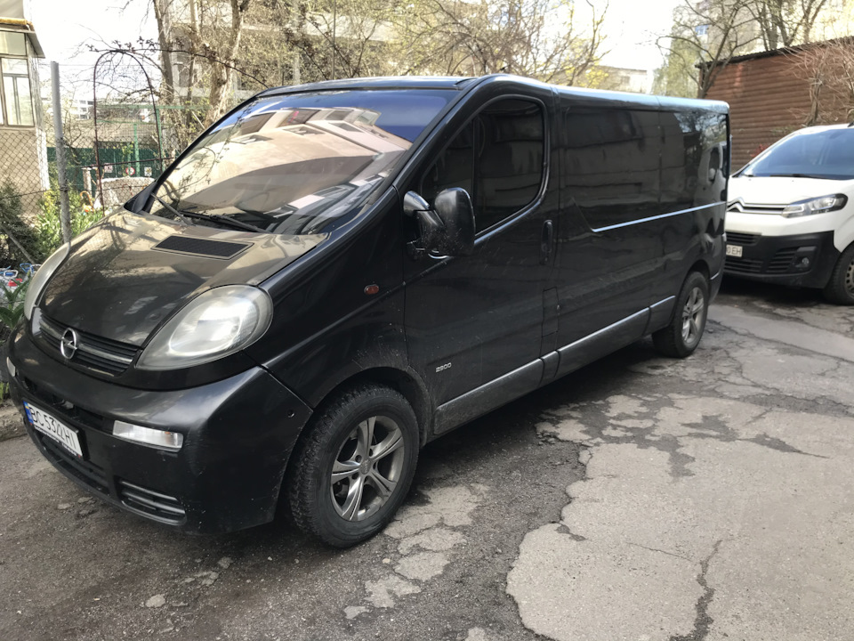 Перевзувся в літо на металевих 1