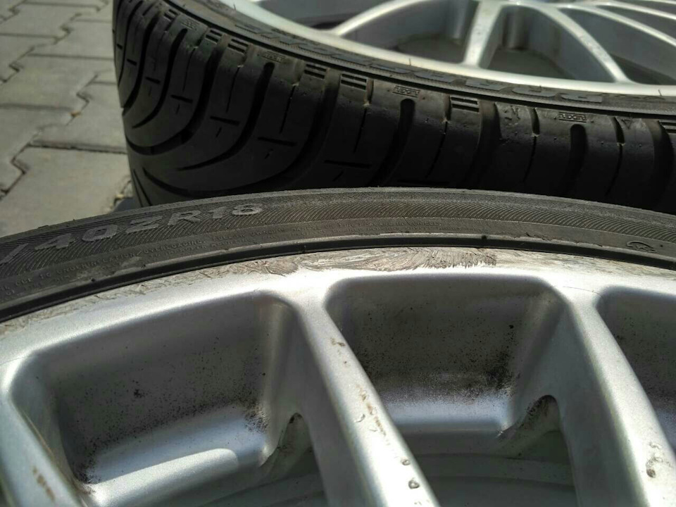 Продаж коліс r18 з гумою 4