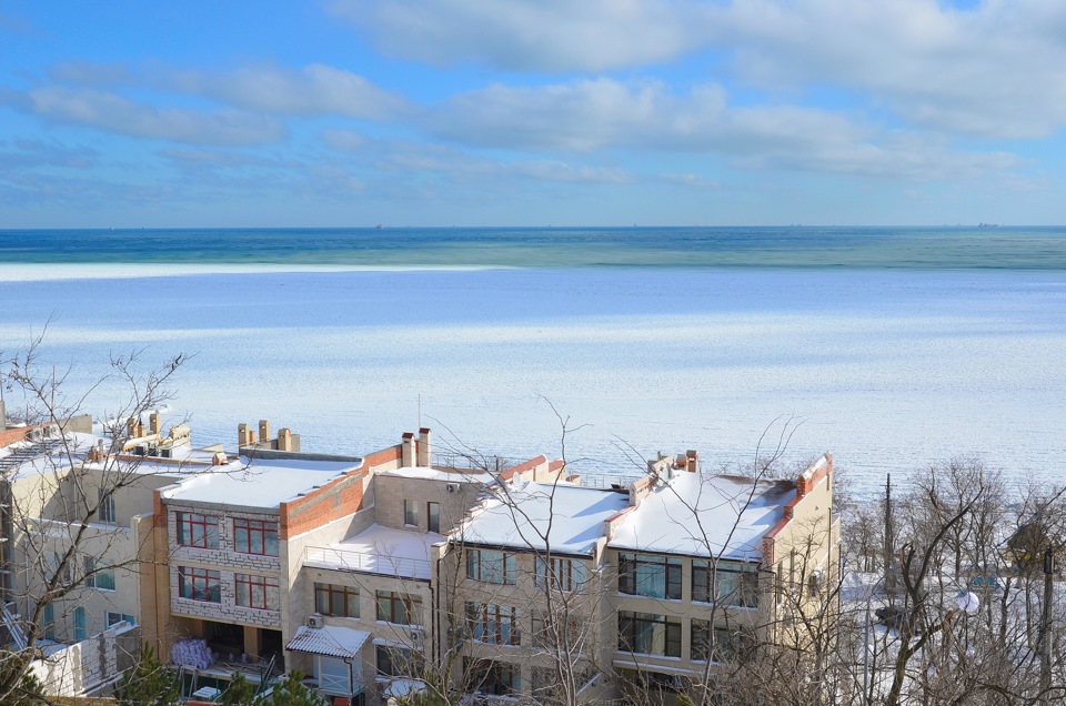 1.02.2014 Море в Одесі. 2