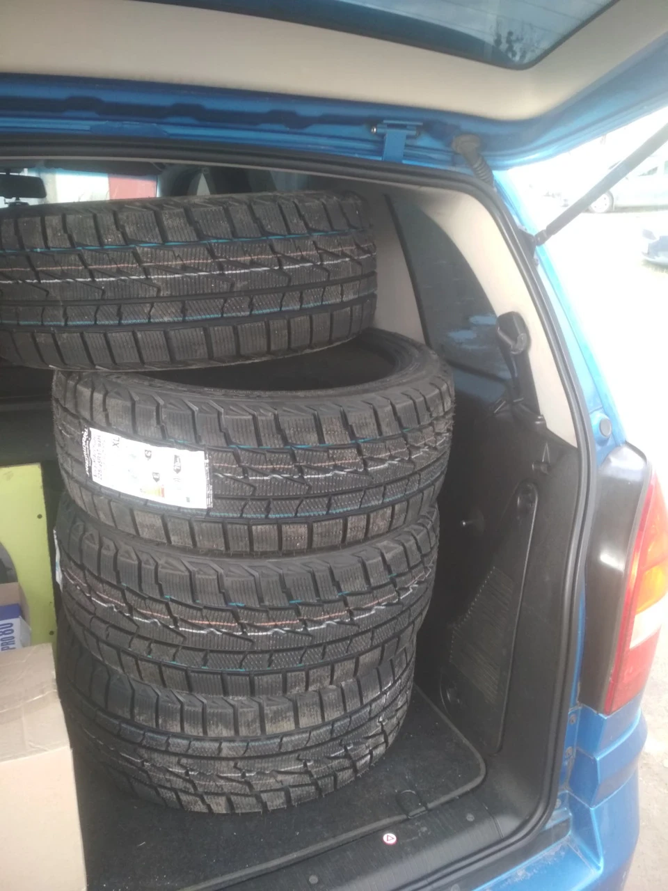 Шини premirri viamaggiore z plus 225/545 r17 98h