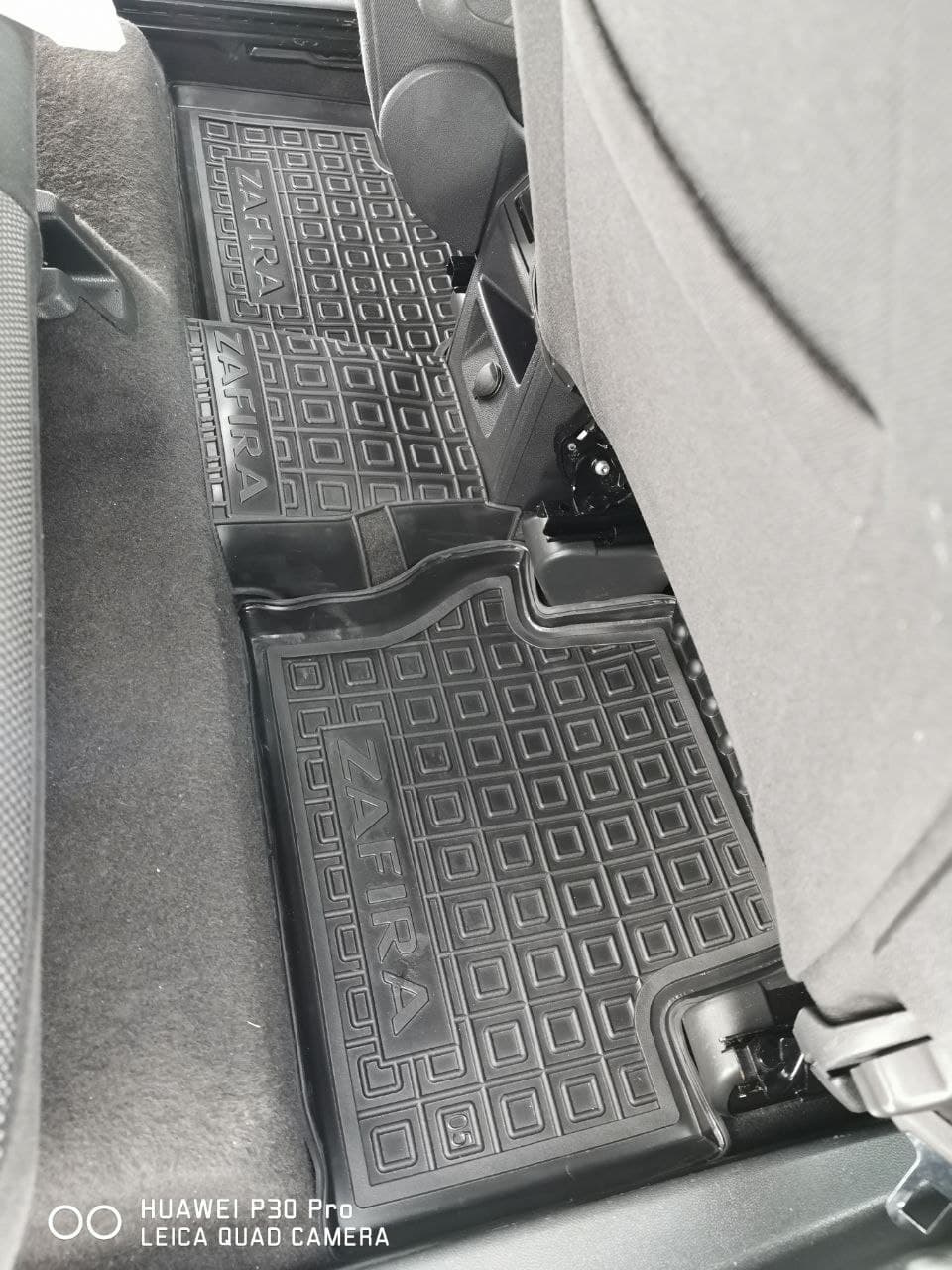 Автомобільні килимки в салон Opel Zafira B 2005- (Avto-Gumm) 3