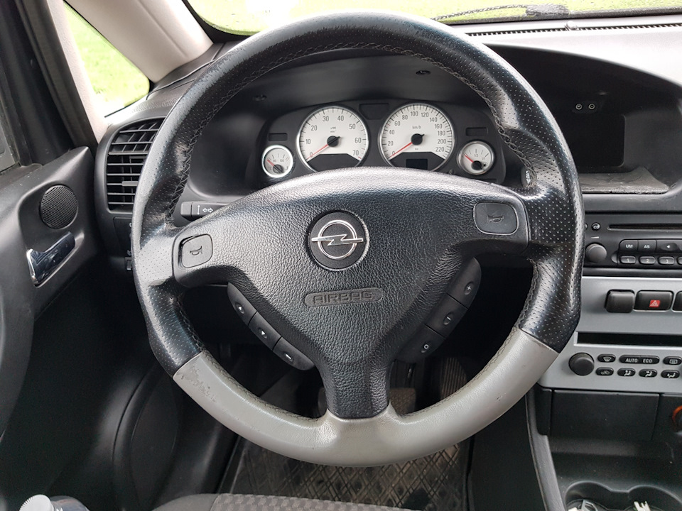 Підкажіть як усунути без комп'ютера помилку airbag. Заміна рульового колеса та подушки 2