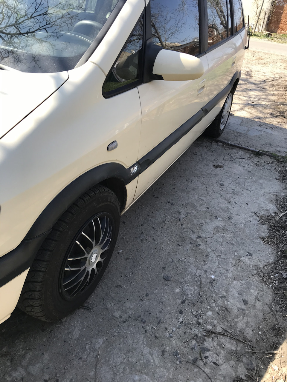 Виліт дисків 1