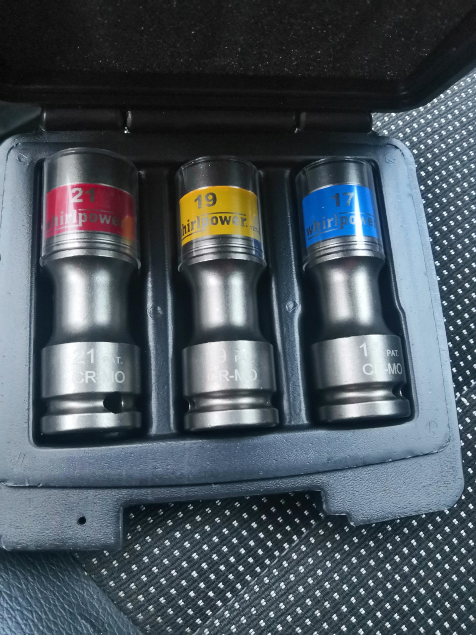 Прикупив ударні голівки під диски 1