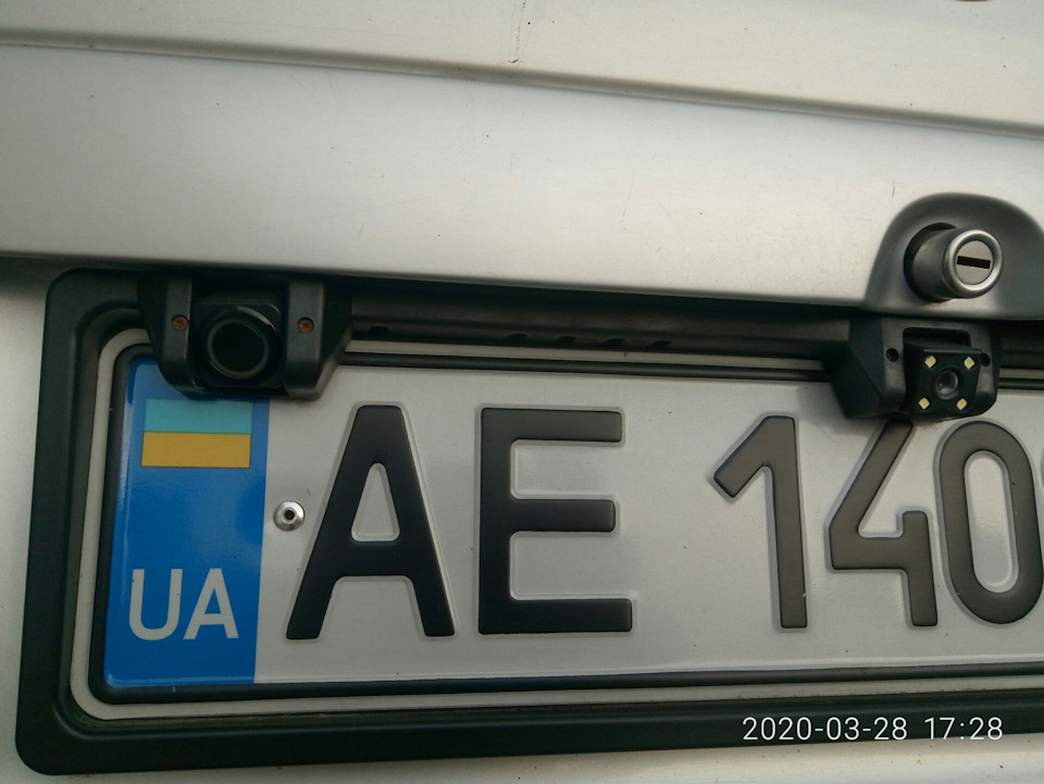 Парктронік з камерою заднього виду 1