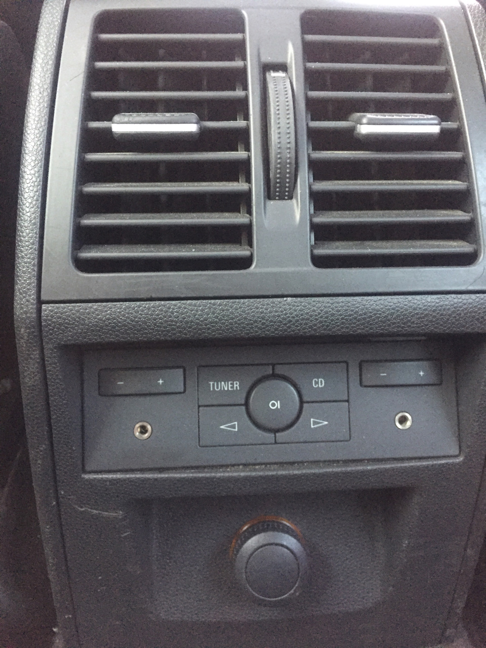 DVD 90 NAVI задня приблуда 1