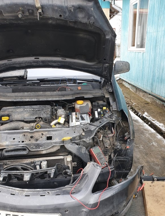 Знайшов укус куниці Opel Zafira 1.7 A17DTR 1