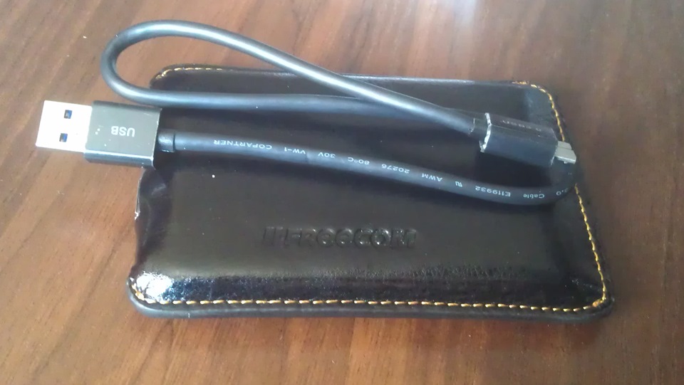 HDD диск 2,5 USB 3.0 FREECOM 500 Gb у шкірі. Подарунок від АЗС ОККО 5