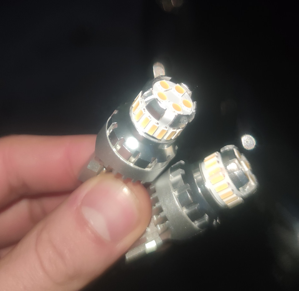 Заміна ламп габоритів та ДХО встановлення LED 2
