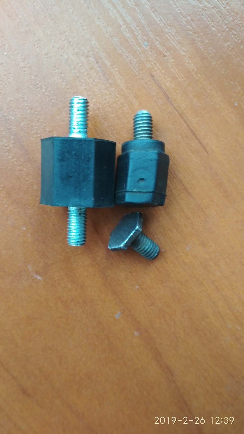 Подушки кріплення ЕГУР 1