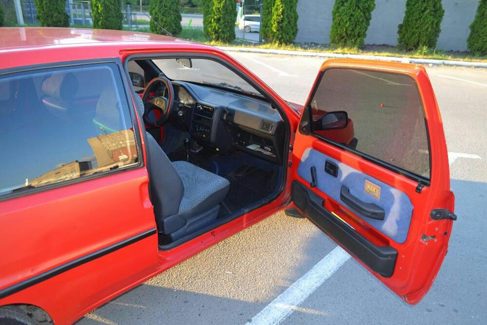 Продаю 2100 $ 5