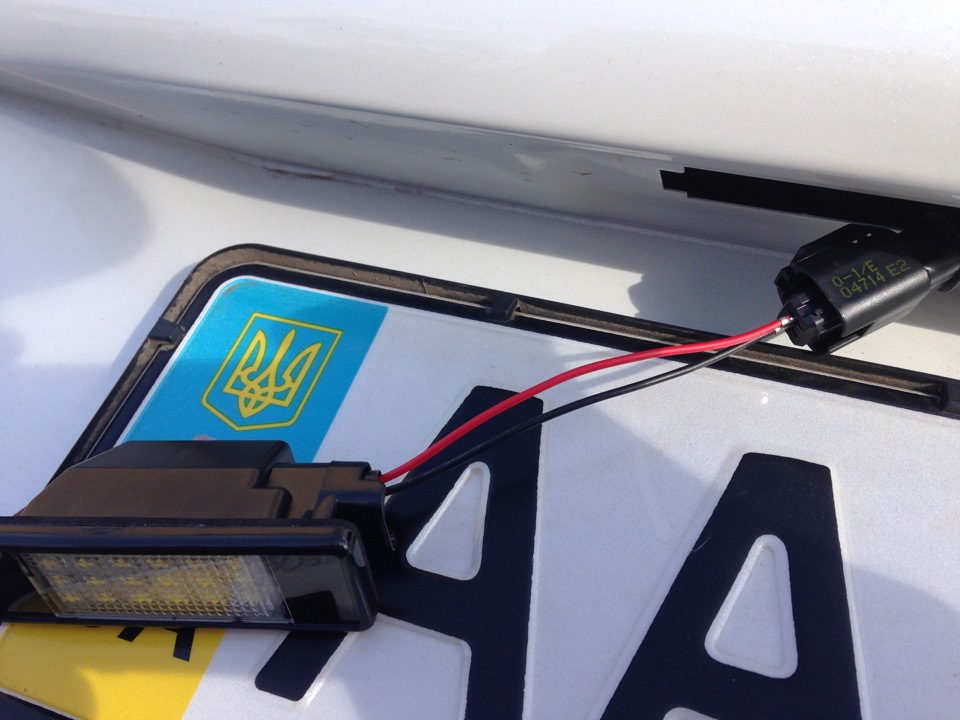 LED підсвічування номера + Заміна корпусів дзеркал на 16 083 138 80 4