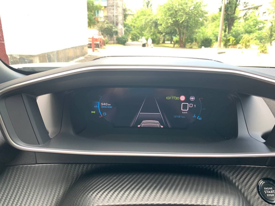 Auto Hold на Peugeot з функцією stop & go 3