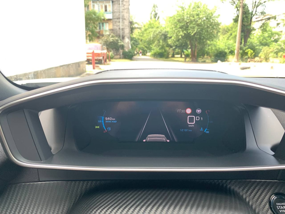 Auto Hold на Peugeot з функцією stop & go 2