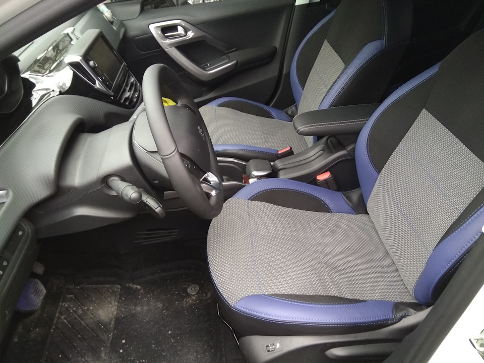 40. Чохли MW Brothers Peugeot 2008 (premium style, silver-blue) 5