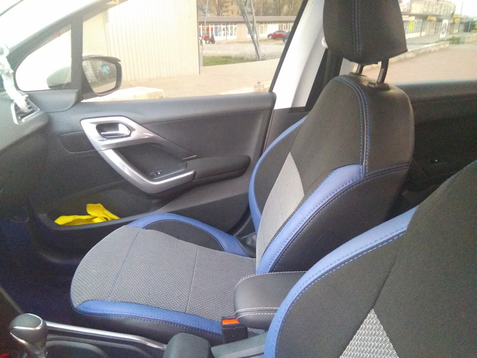 40. Чохли MW Brothers Peugeot 2008 (premium style, silver-blue) 4