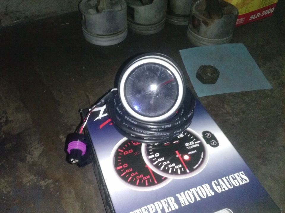 Пару правильних девайсів Innovate Motorsports Air/Fuel & Depo Racing Fuel Pressure 2