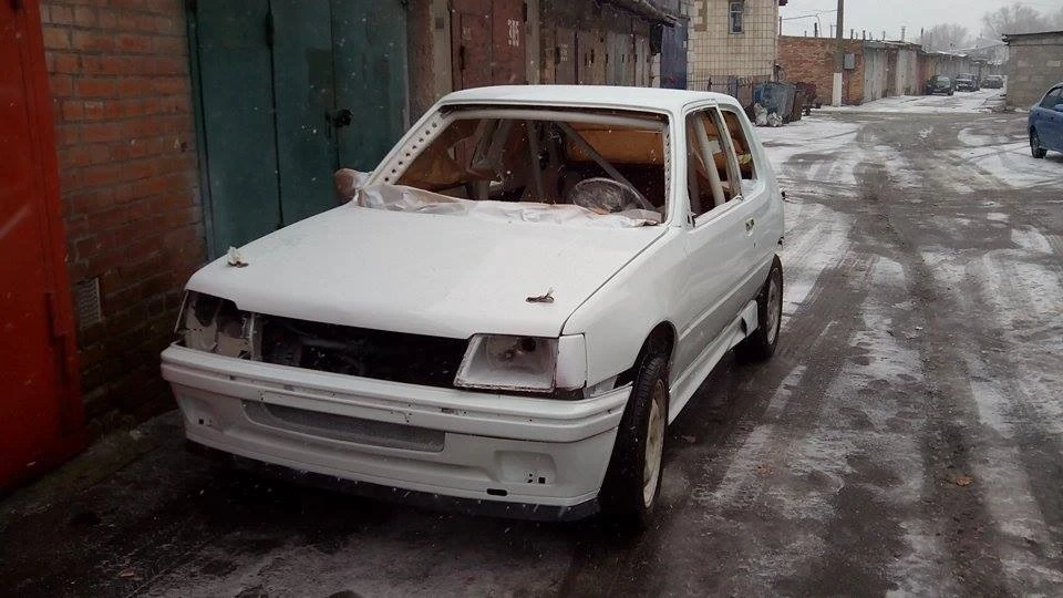 Пофарбований...