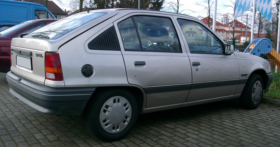 Перше авто 2
