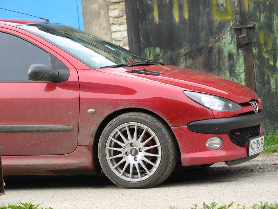 Потрібна порада. Бампер Peugeot 206 GT Zender на седан 1