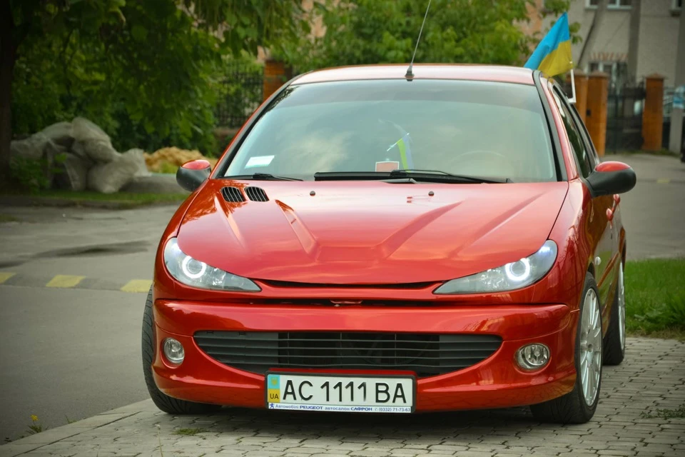 Проект Облик Peugeot 206 Gt закончен