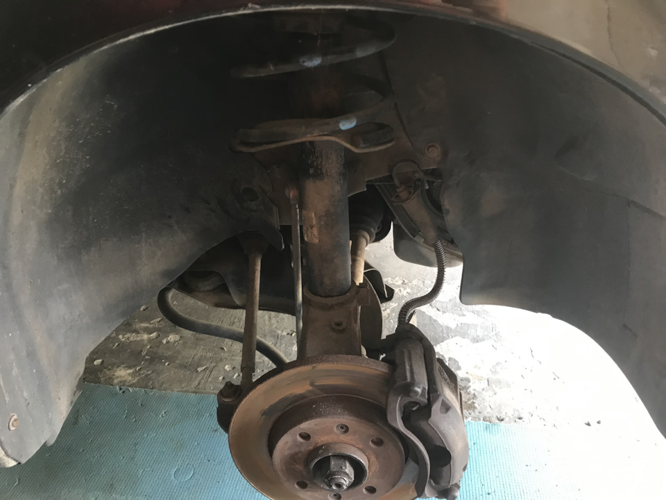 *** 160400км ТО, Заміна ГРМ, Передні стійки амортизатори Bilstein *** 3