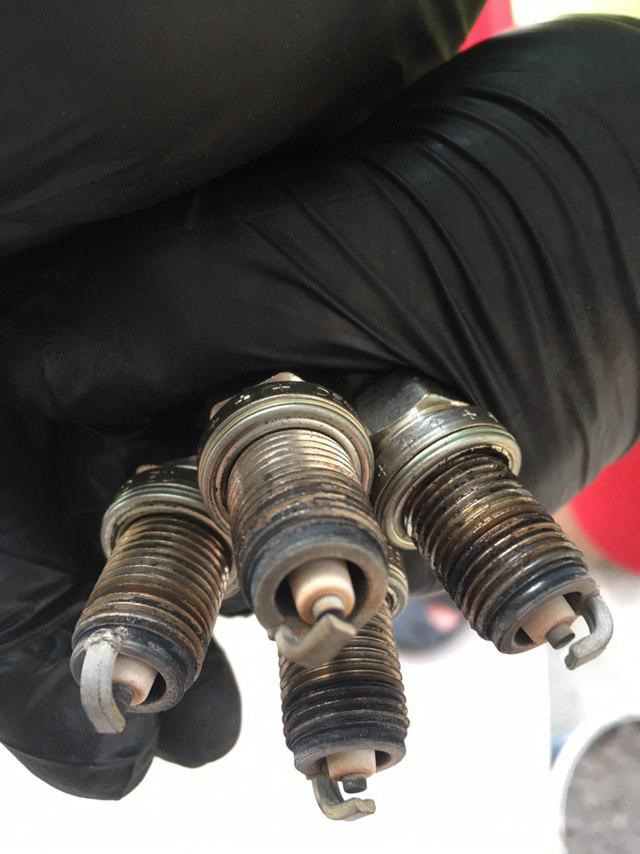 *** Заміна свічок на BOSCH 0242236618 FR7DPP30T 0,8 PLATIN*** 1