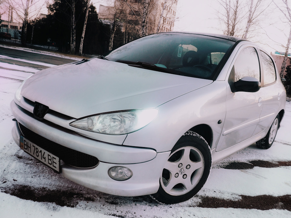 Стайлінг Peugeot 206 hatchback 4