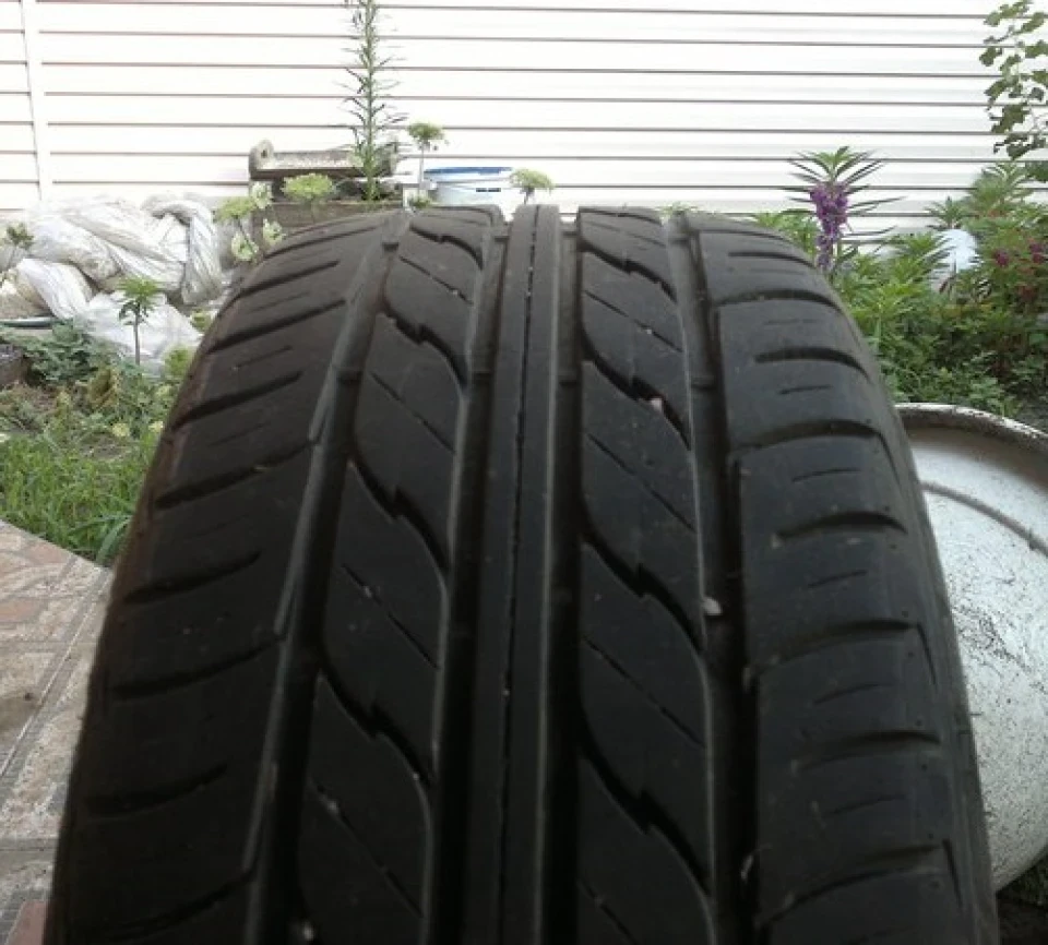 Продам Гуму Б/у Літо R15*45*195 Пара