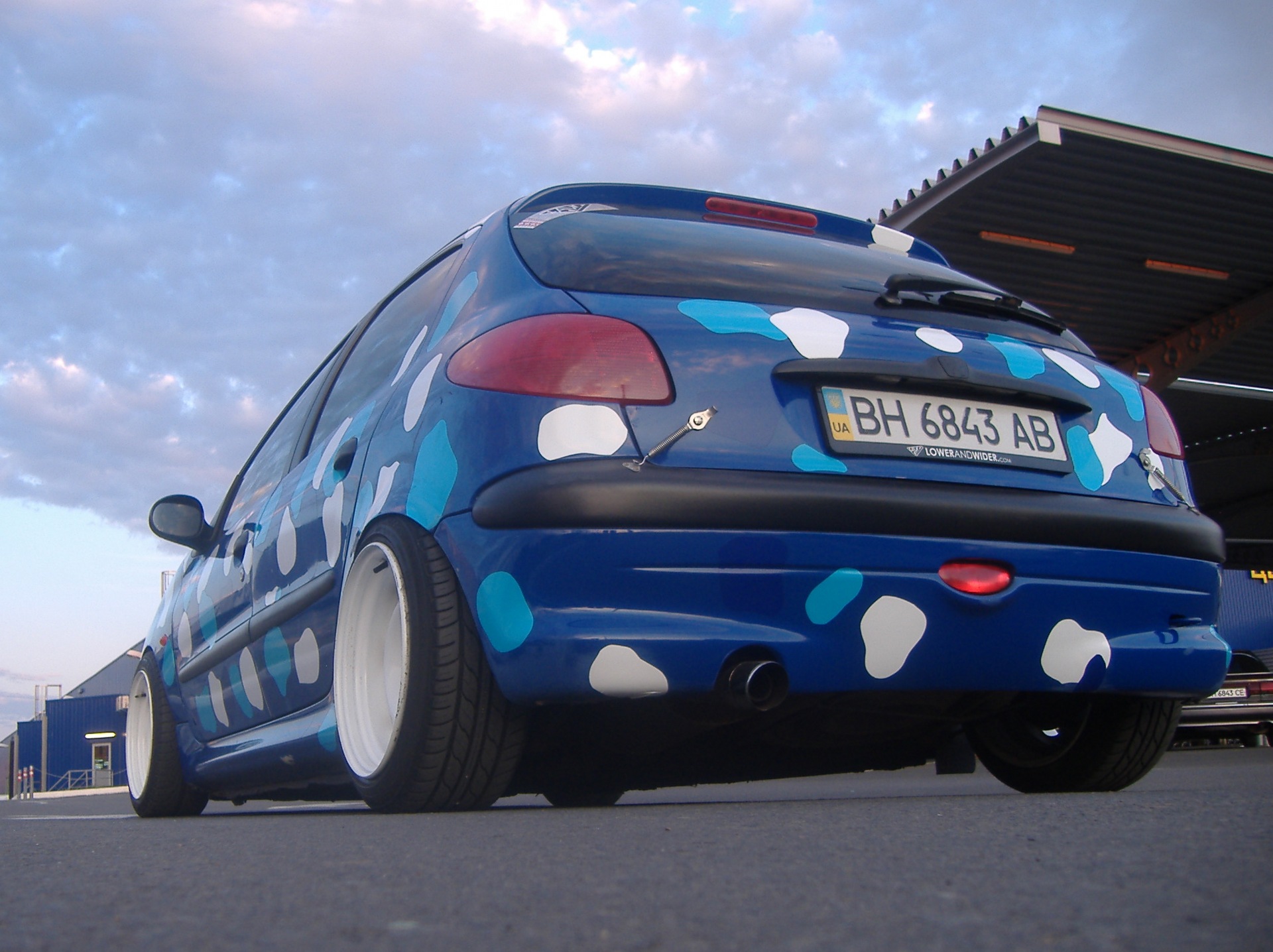 Stаnce Peugeot 206 2