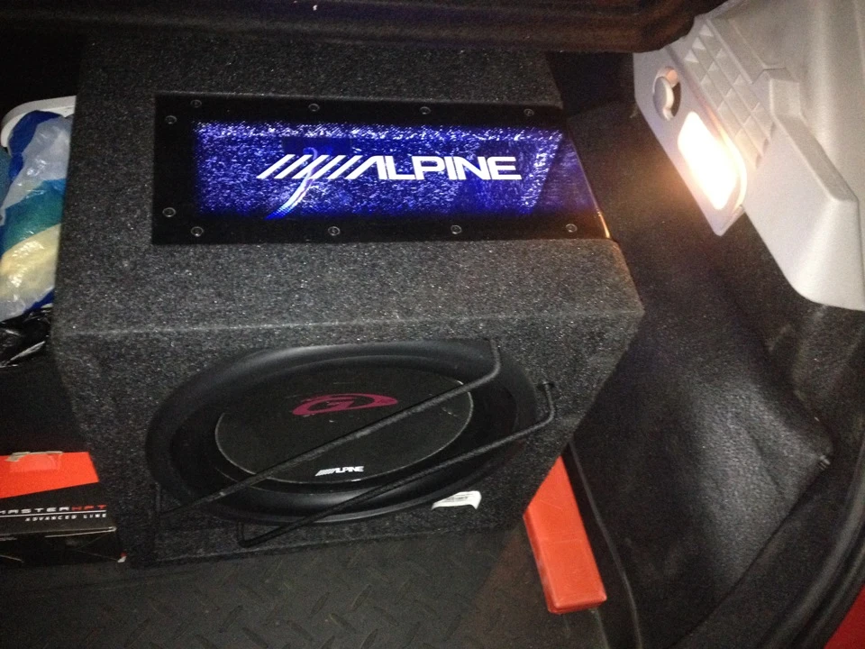 сабвуфер ALPINE SBG-1224BR