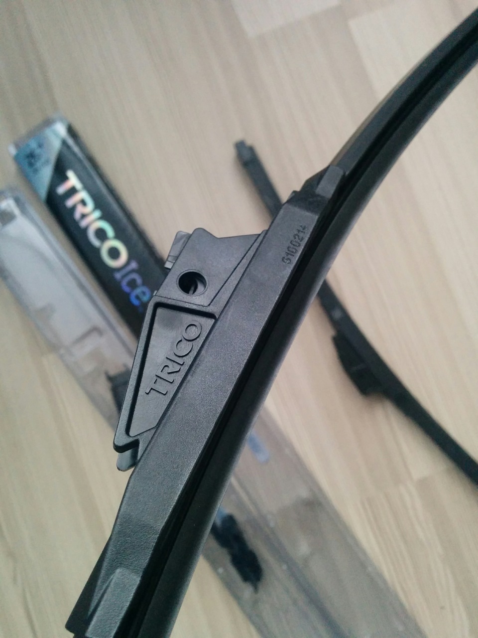 Зимові двірники TRICO ICE 2