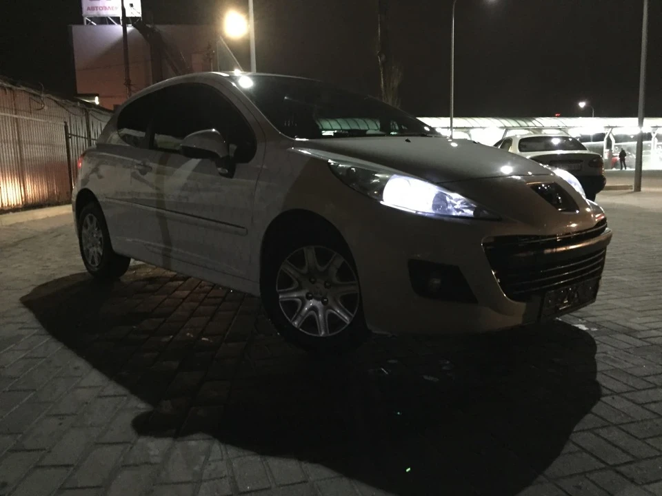 Скидання сервісу Peugeot 207