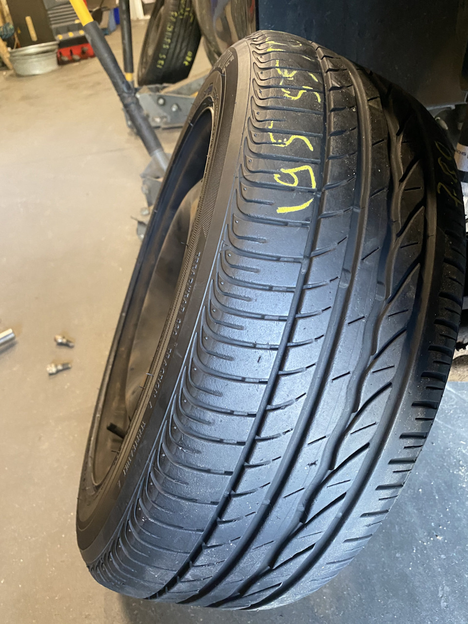 ✔️ Bridgestone Turanza ER300 1