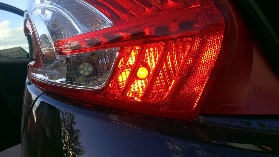 Нові LED-лампи в ПТФ та стопи. 3