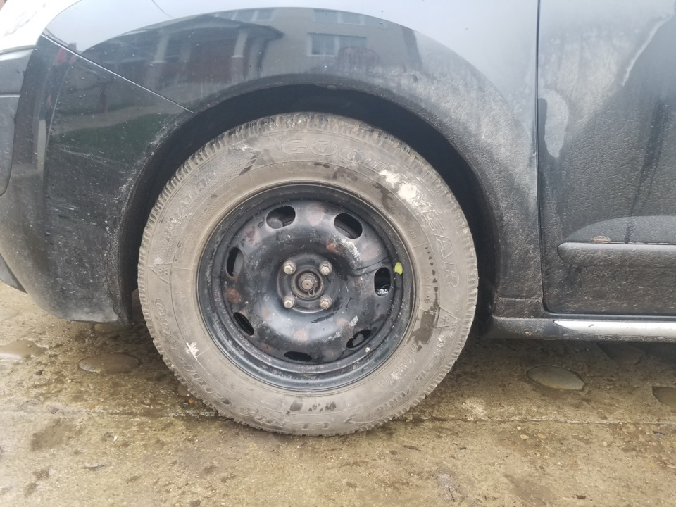 215/70 r16 2