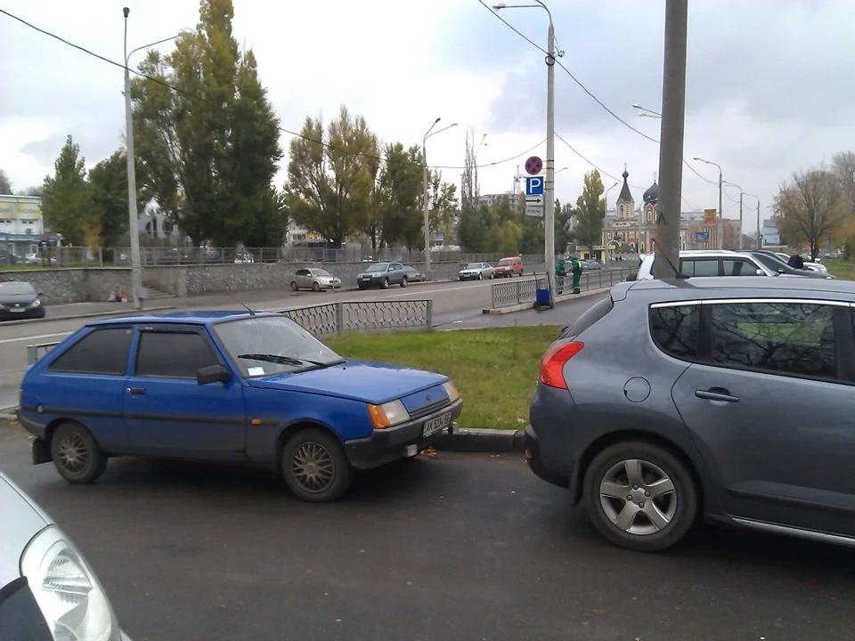 Продав свою першу машинку, яку віддав у 2008-му за довіркою=)
