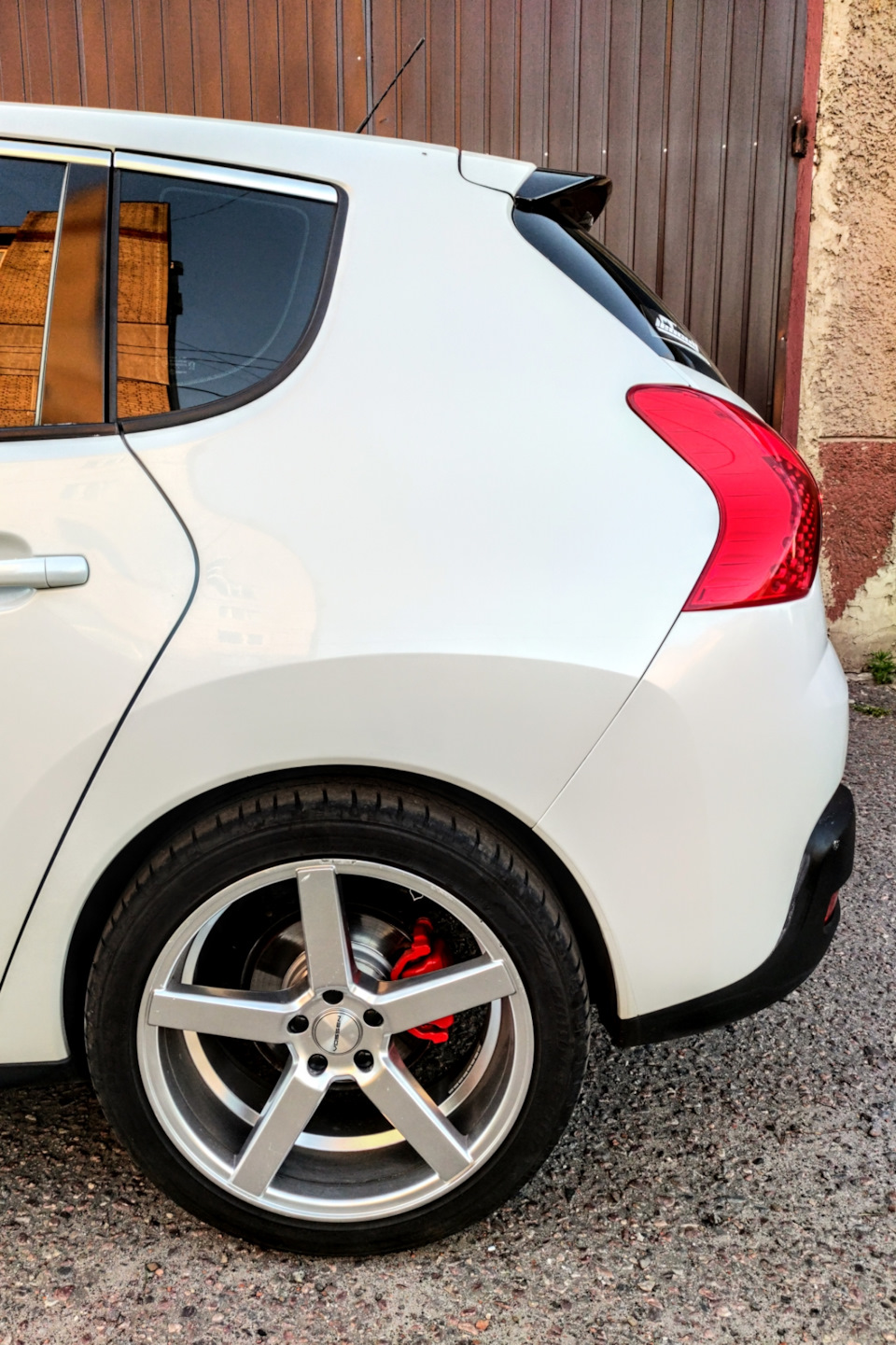 Типу Vossen 19 2