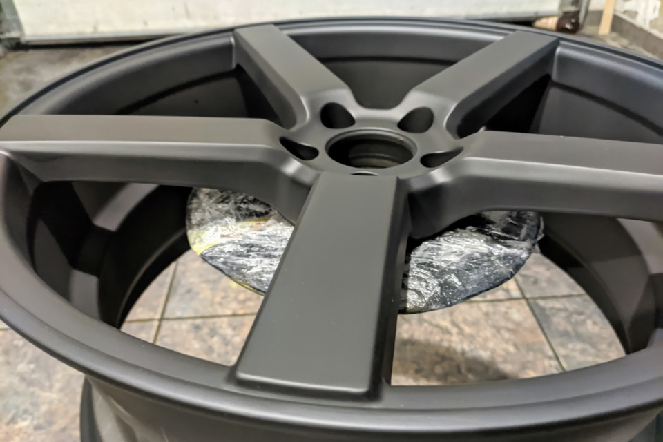 VOSSEN 19 BLACK GLOSS handmade 2