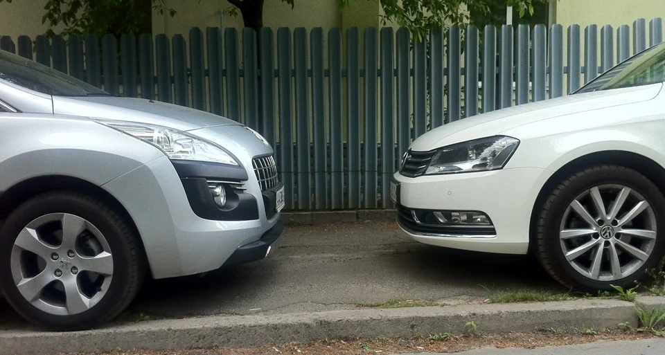 vs Volkswagen Passat