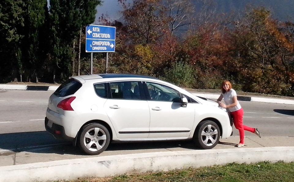 Peugeot 3008 VS Citroen C4 Picasso закінчення 2